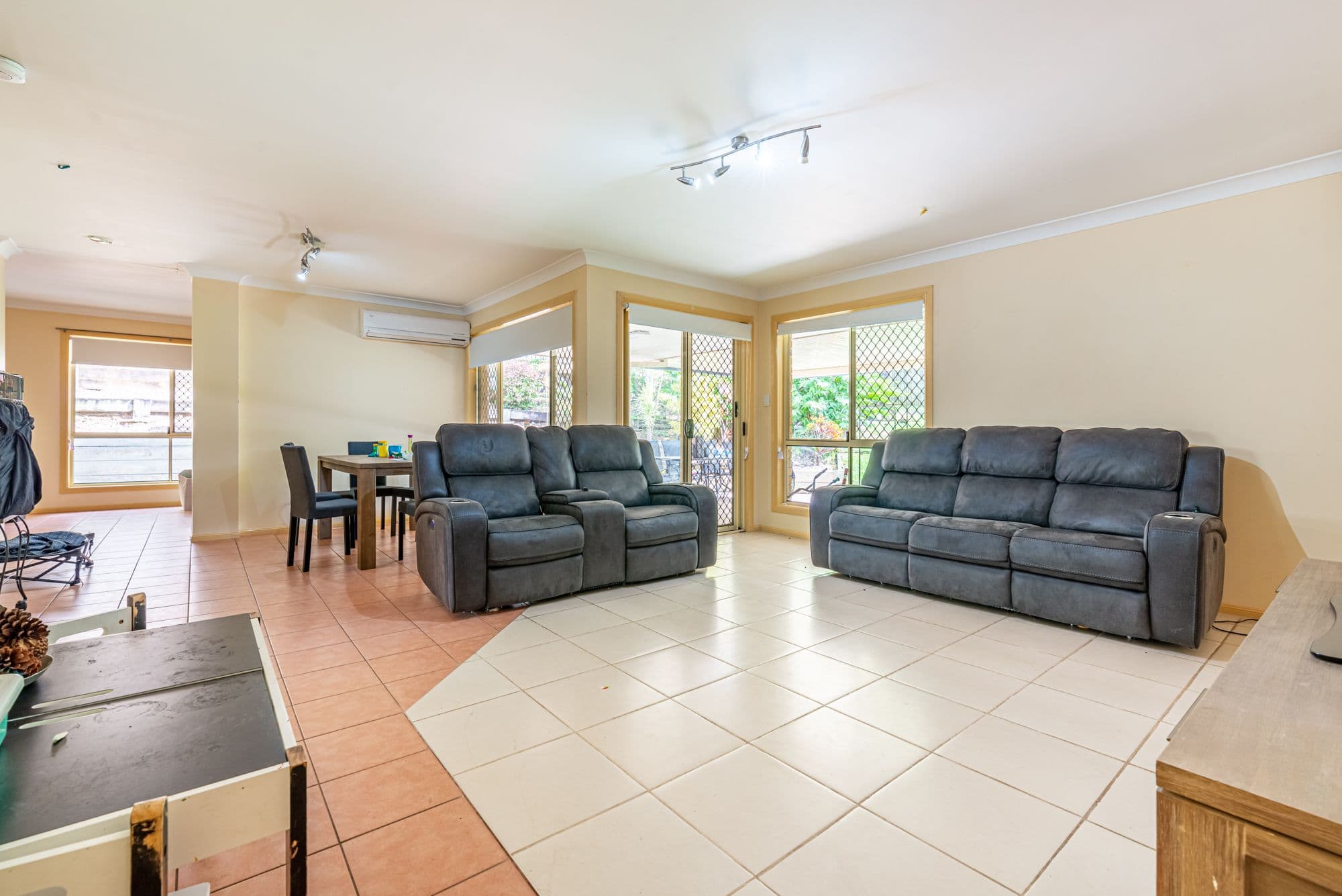 16 Emperor Court, Kallangur QLD 4503, Kallangur - Thumbnail 3