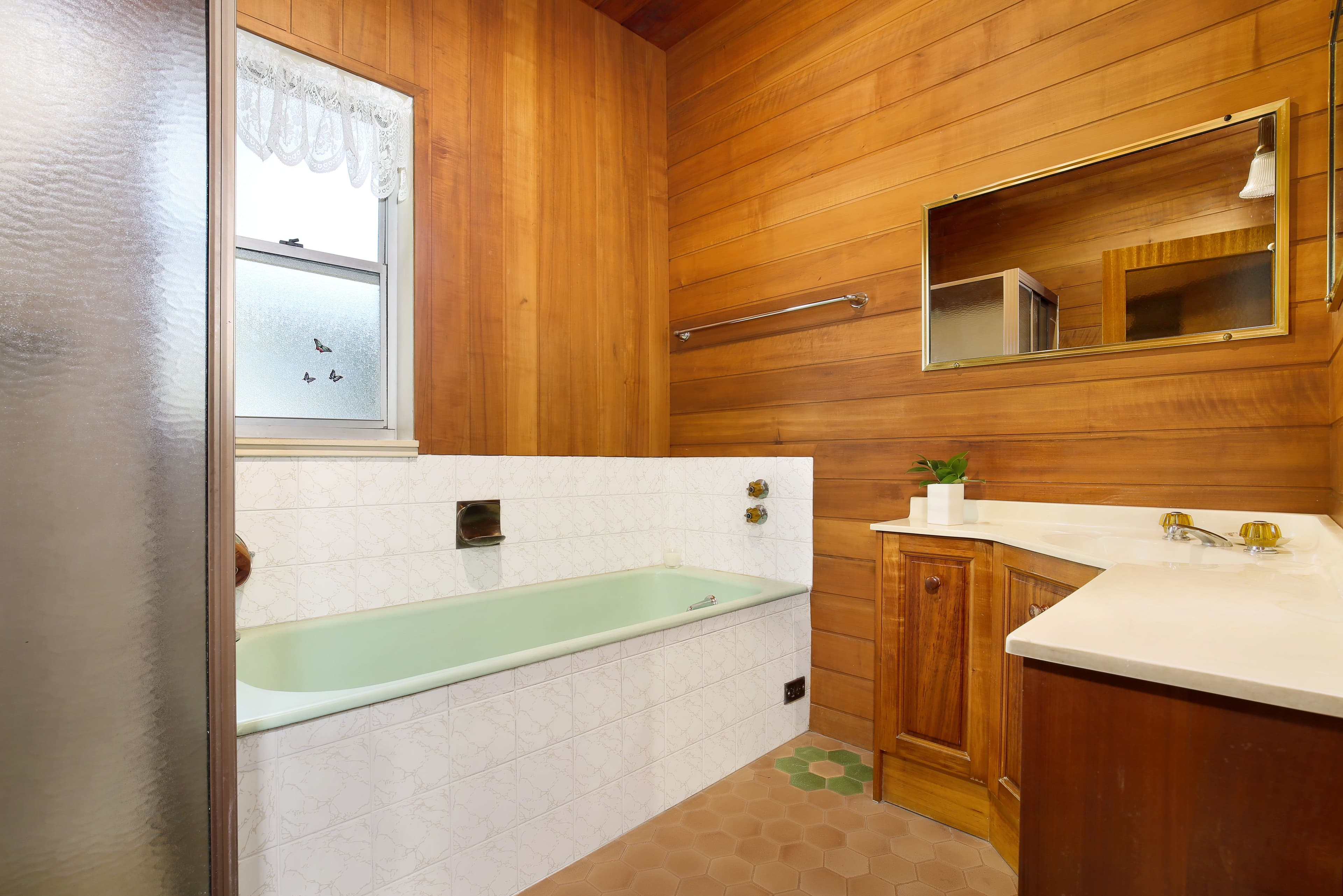 157 Farmborough Road, Farmborough Heights - Thumbnail 6