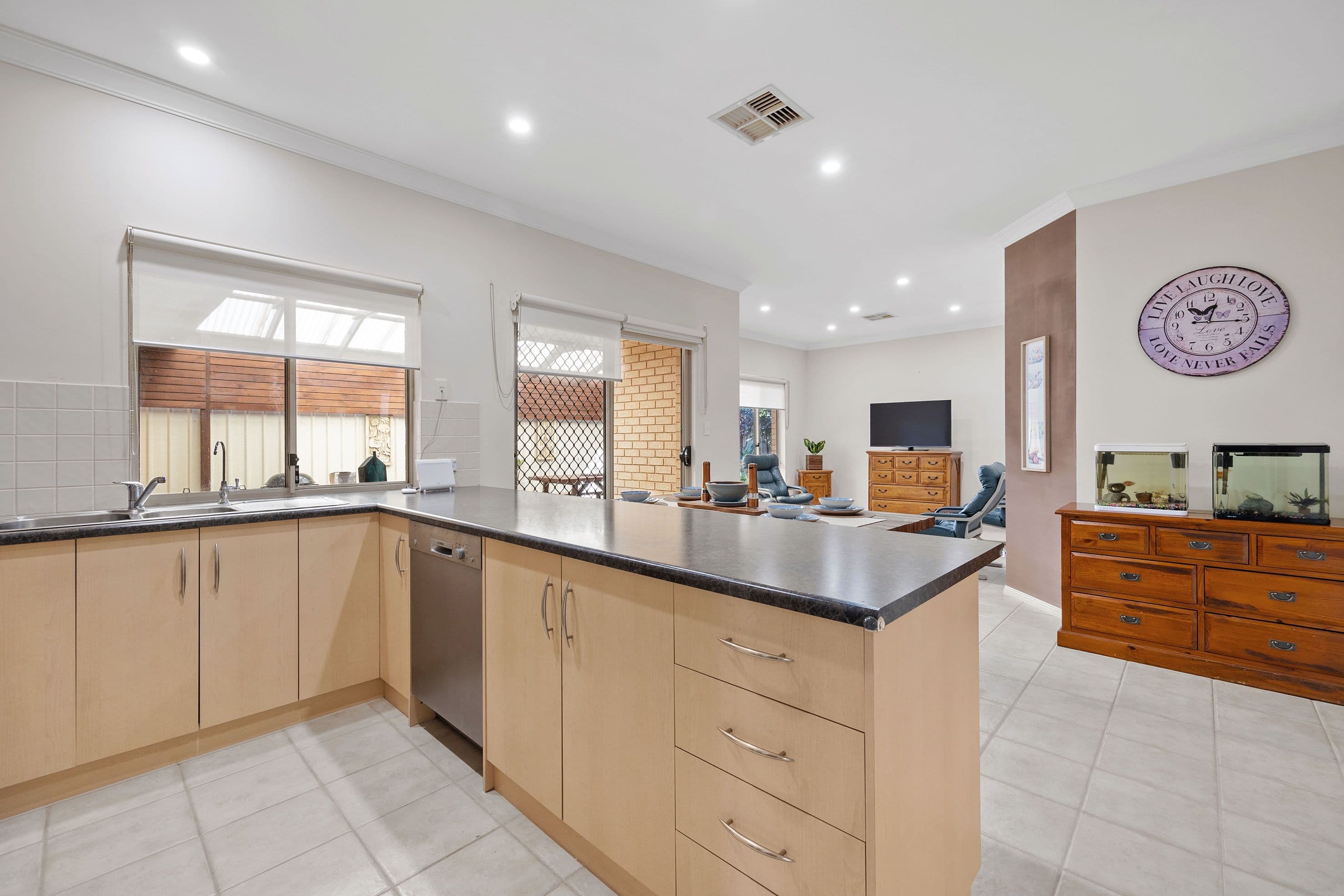 22 Balcombe Avenue, Findon SA 5023, Findon - Thumbnail 5