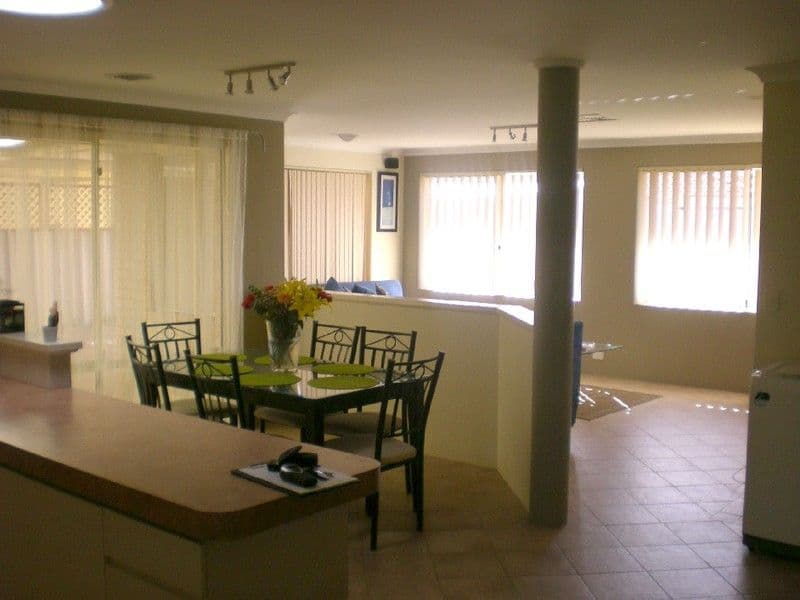 5 Gilling Place, ORELIA WA 6167, Orelia - Thumbnail 2