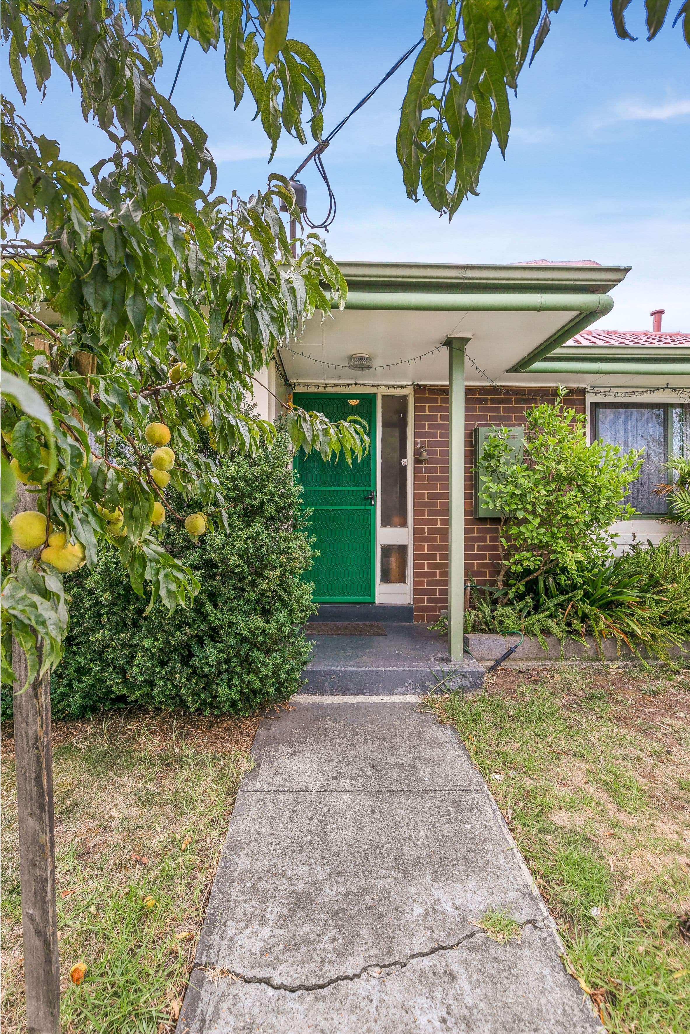 2 Rokewood Crescent, Meadow Heights VIC 3048, Meadow Heights - Thumbnail 2