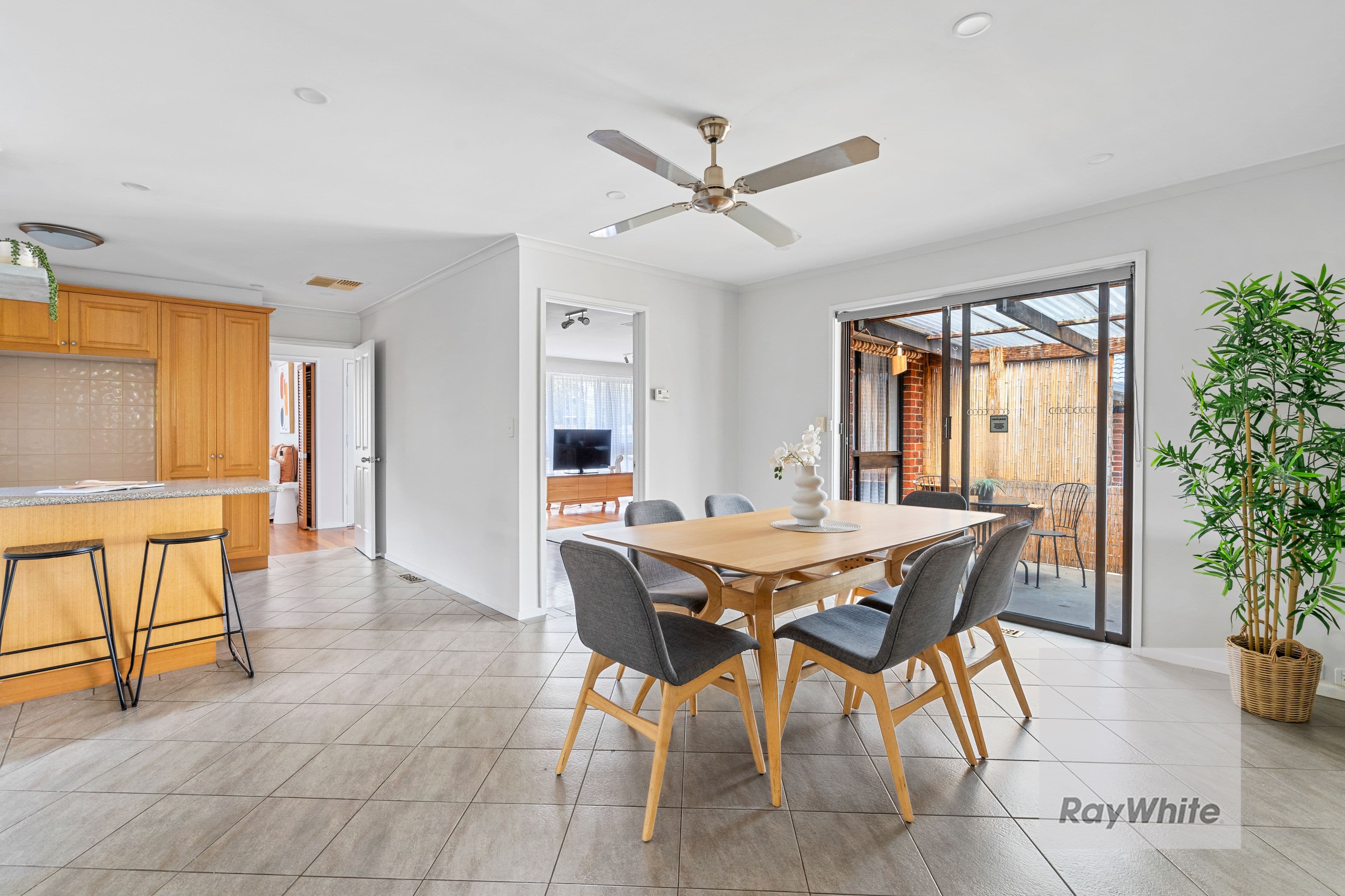 31 Tasman Drive, Bundoora VIC 3083, Bundoora - Thumbnail 5