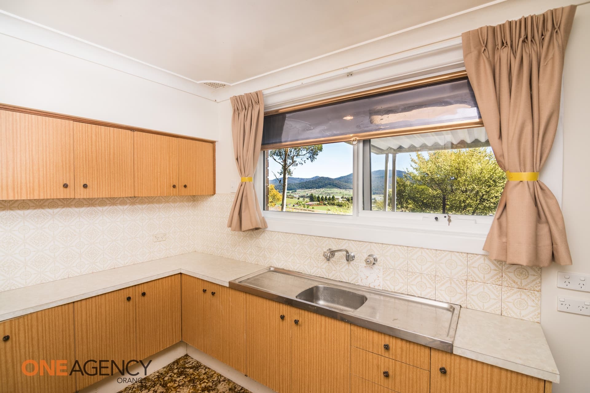 597 Canobolas Road, Orange, Orange - Thumbnail 4