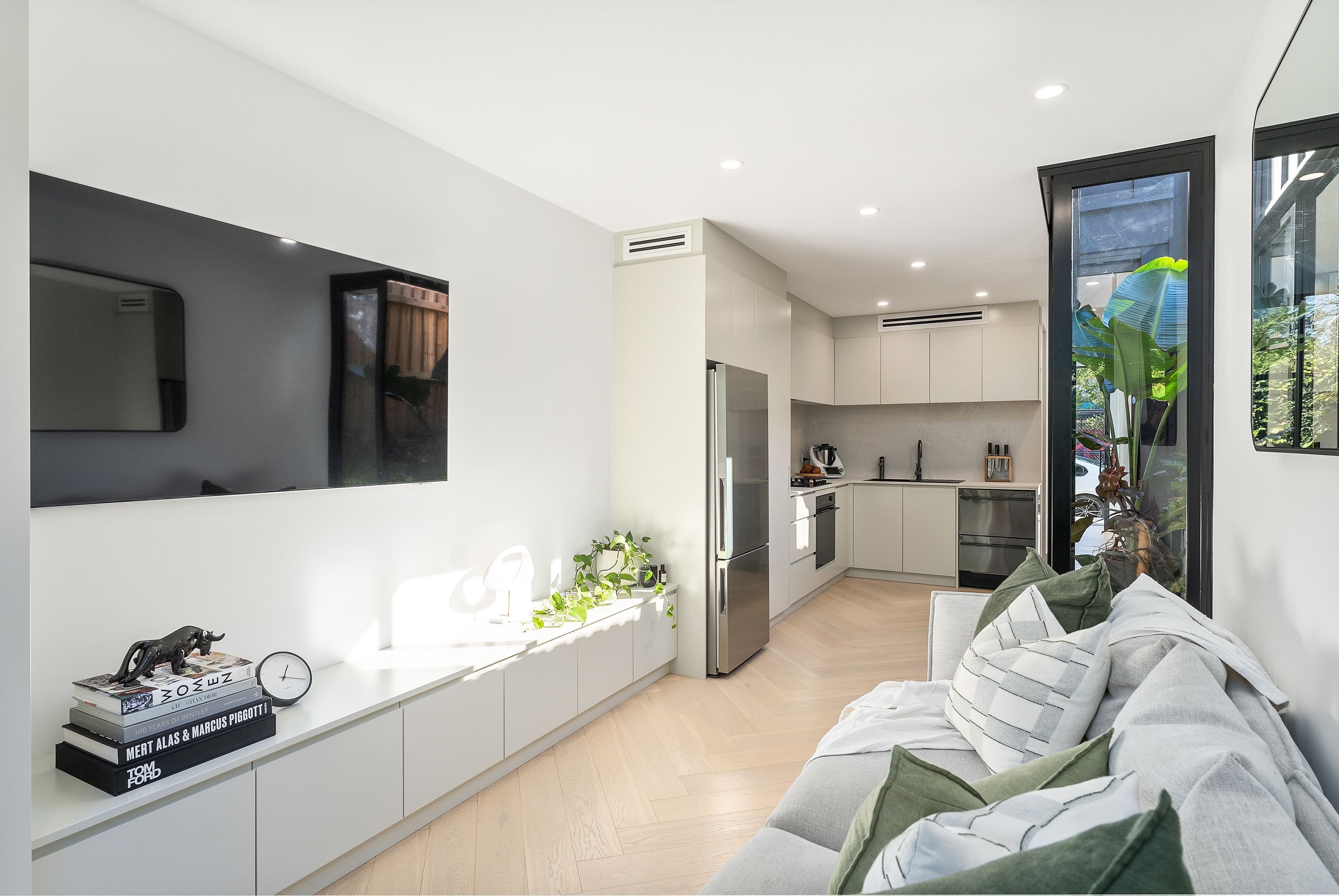 18 Morrissey Road, Erskineville NSW 2043, Erskineville - Thumbnail 4