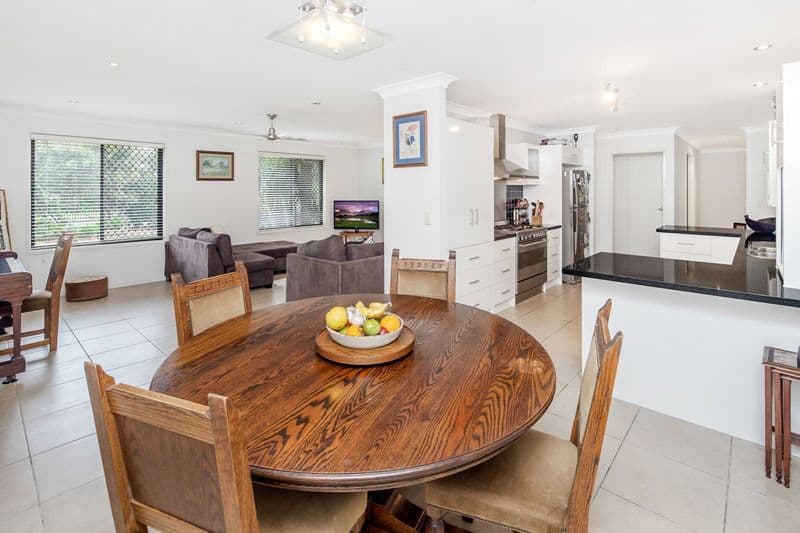 9 Glasshouse View Court, BUDERIM QLD 4556, Buderim - Thumbnail 2