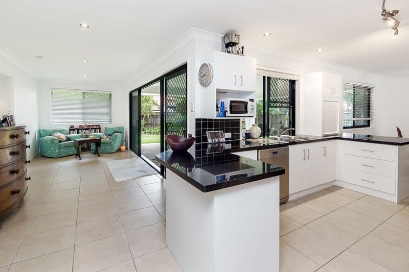 9 Glasshouse View Court, BUDERIM QLD 4556, Buderim - Thumbnail 4