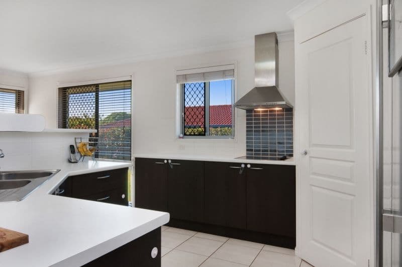 27 Townsville Crescent, Deception Bay QLD 4508, Deception Bay - Thumbnail 3