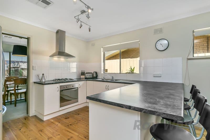 10 Jasmine Avenue, Marion SA 5043, Marion - Thumbnail 4