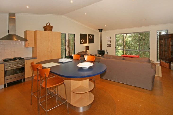 383 The Scenic Road, MACMASTERS BEACH NSW 2251, Macmasters Beach - Thumbnail 2