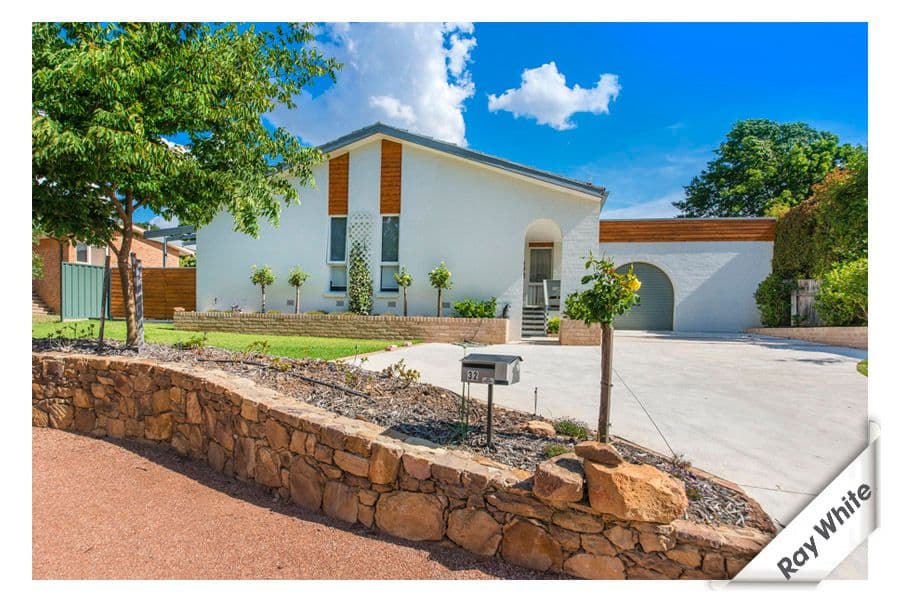 32 Mirrabucca Crescent, GIRALANG ACT 2617, Giralang - Image 1