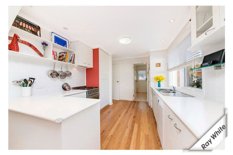 32 Mirrabucca Crescent, GIRALANG ACT 2617, Giralang - Thumbnail 3