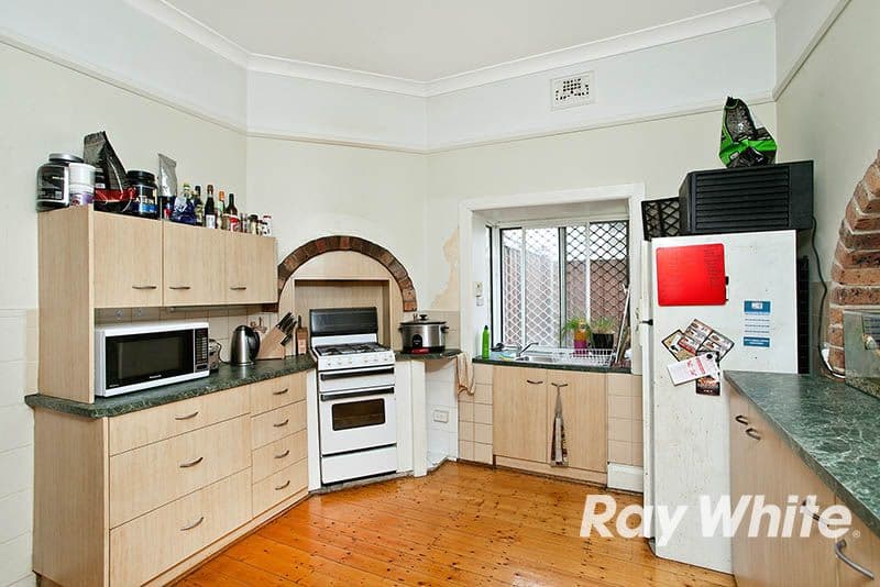 5 Lily Street, HURSTVILLE NSW 2220, Hurstville - Thumbnail 3