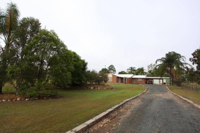 16 Roland Court, PEAK CROSSING QLD 4306, Peak Crossing - Thumbnail 3