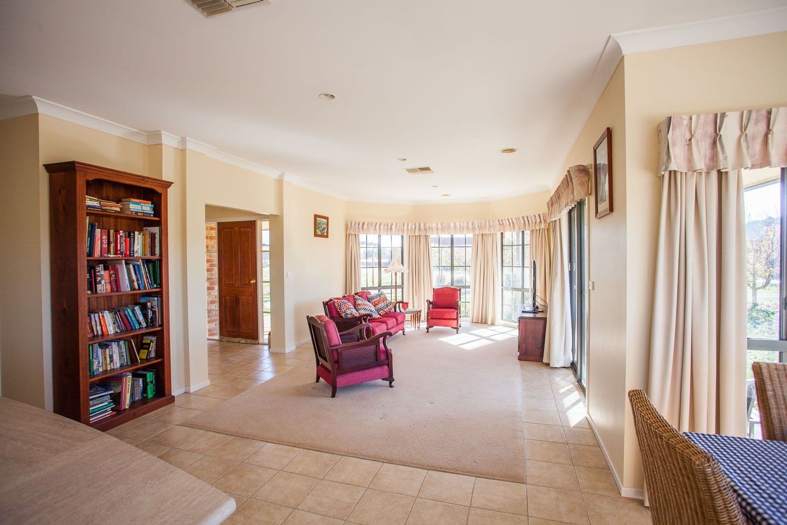 117 Farm Street, Boorowa - Thumbnail 4