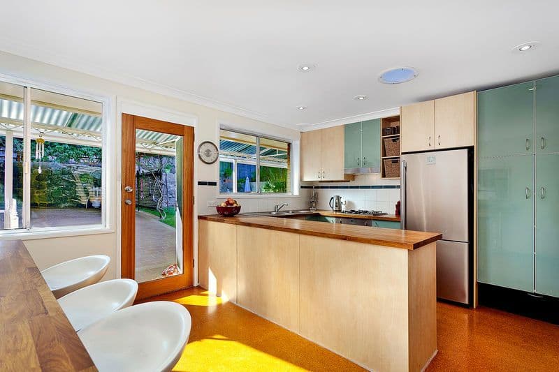 33 Ilford Road, FRENCHS FOREST NSW 2086, Frenchs Forest - Thumbnail 2