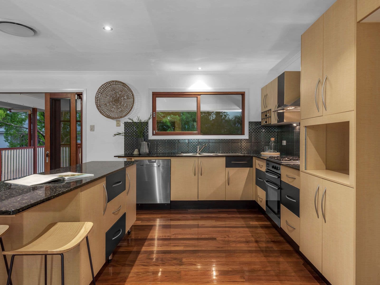 85 Sandon Street, Graceville QLD 4075, Graceville - Thumbnail 4