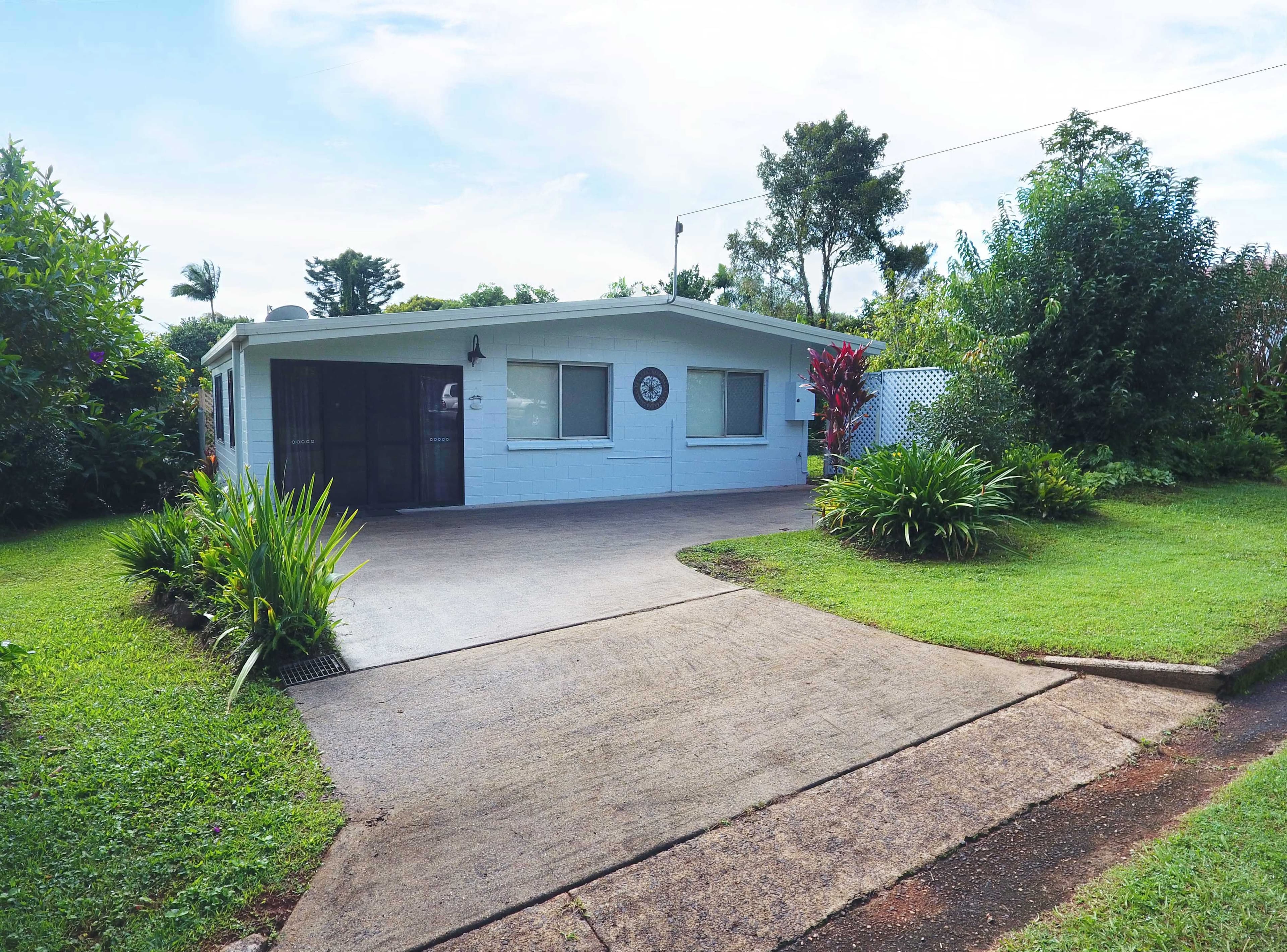 4 Pau Street, Malanda QLD 4885, Malanda - Thumbnail 2