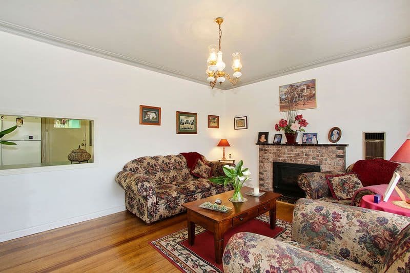 42 TAMWORTH Road, KILSYTH VIC 3137, Kilsyth - Thumbnail 5