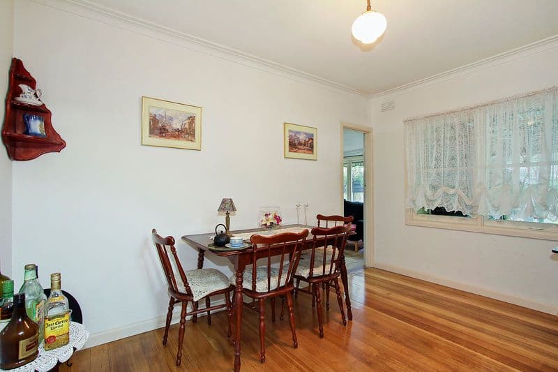 42 TAMWORTH Road, KILSYTH VIC 3137, Kilsyth - Thumbnail 8