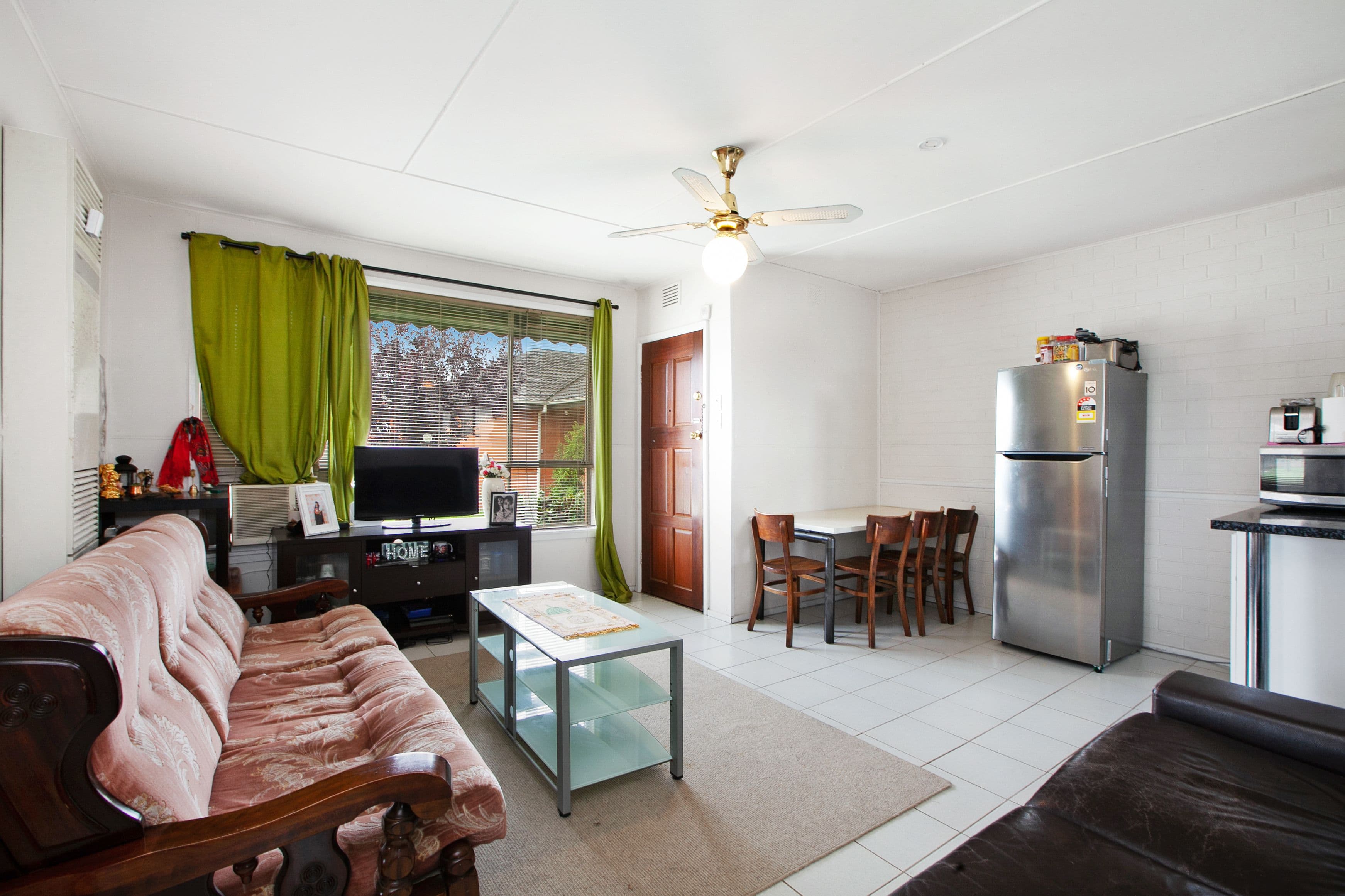 137 Crookston Road, Reservoir VIC 3073, Reservoir - Thumbnail 2