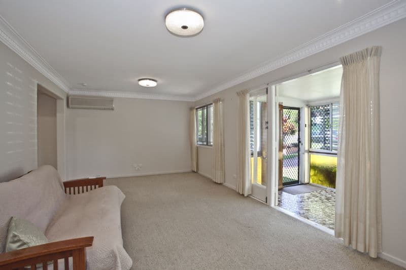 70 Meynell Street, SALISBURY QLD 4107, Salisbury - Thumbnail 3