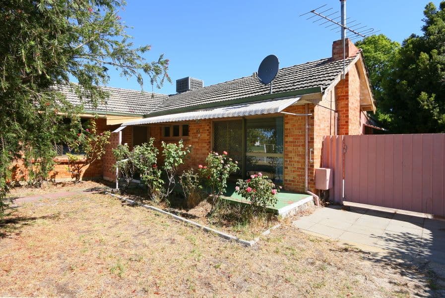 43 Martindale Avenue, Thornlie WA 6108, Thornlie - Image 1