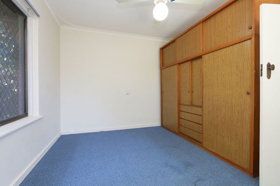 43 Martindale Avenue, Thornlie WA 6108, Thornlie - Thumbnail 4