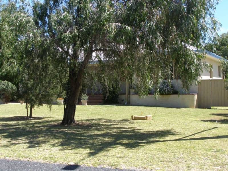 8 Gee Street, LANCELIN WA 6044, Lancelin - Thumbnail 4