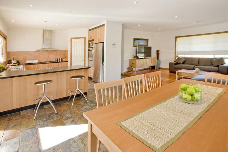 10 Franco Place, LARA VIC 3212, Lara - Thumbnail 2