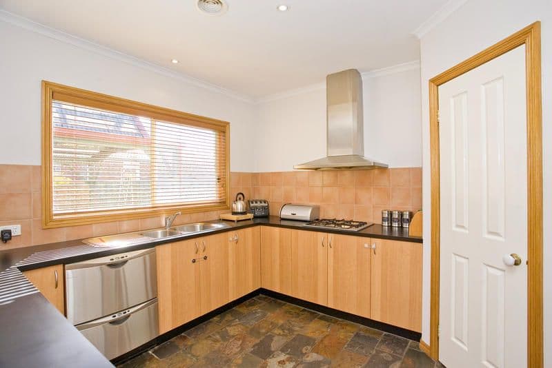 10 Franco Place, LARA VIC 3212, Lara - Thumbnail 6