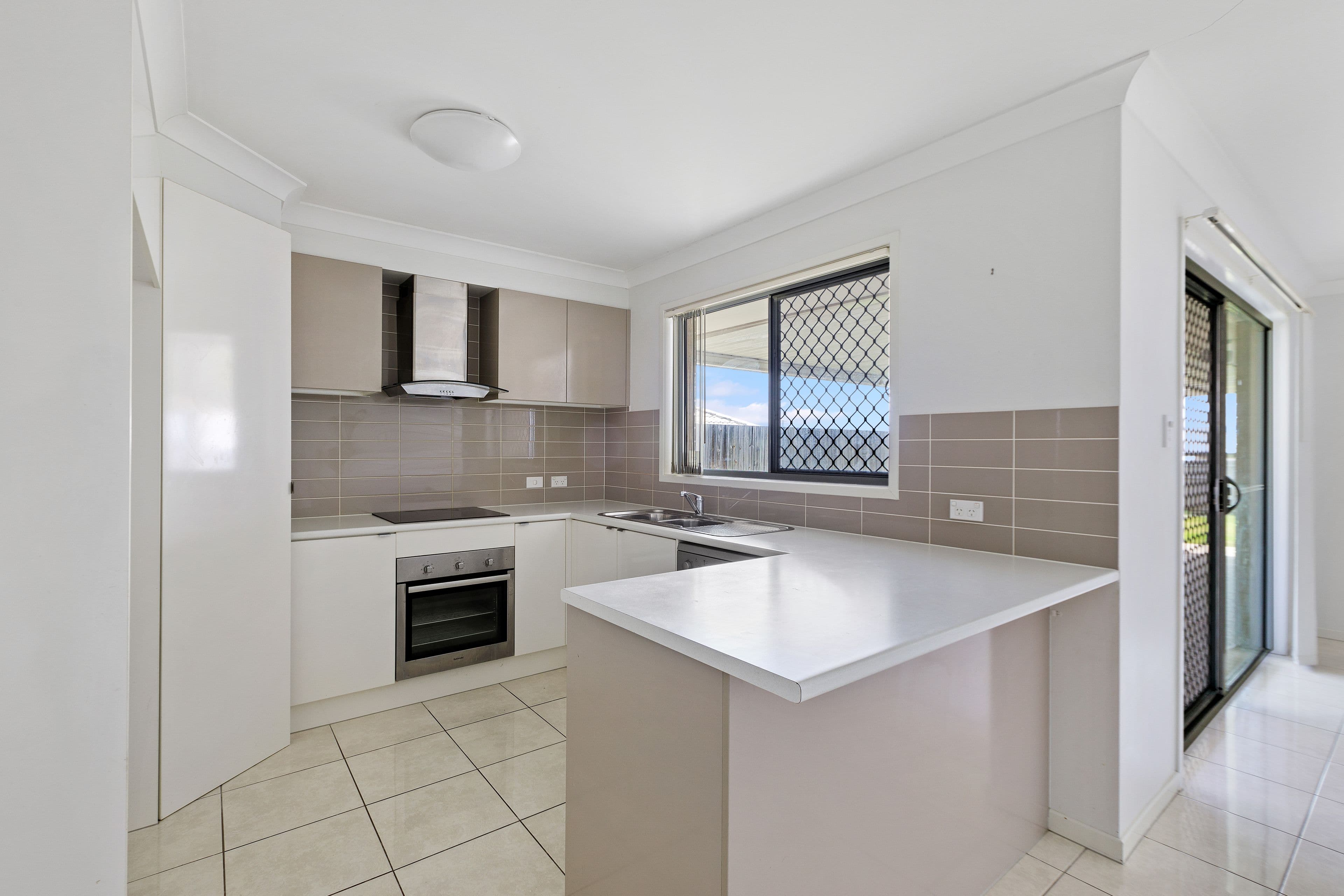 88 Littleford Circuit, Bundamba QLD 4304, Bundamba - Thumbnail 3