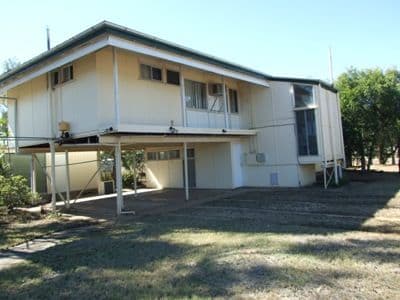 6 Violet Street, BLACKALL QLD 4472, Blackall - Thumbnail 5