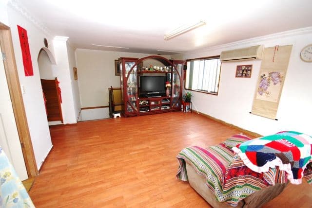 264 Old Prospect, GREYSTANES NSW 2145, Greystanes - Thumbnail 2