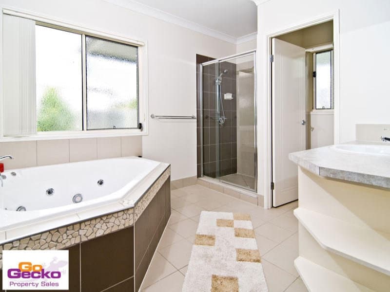 23 Mary Ring Drive, Samford Village, Matraville - Thumbnail 4