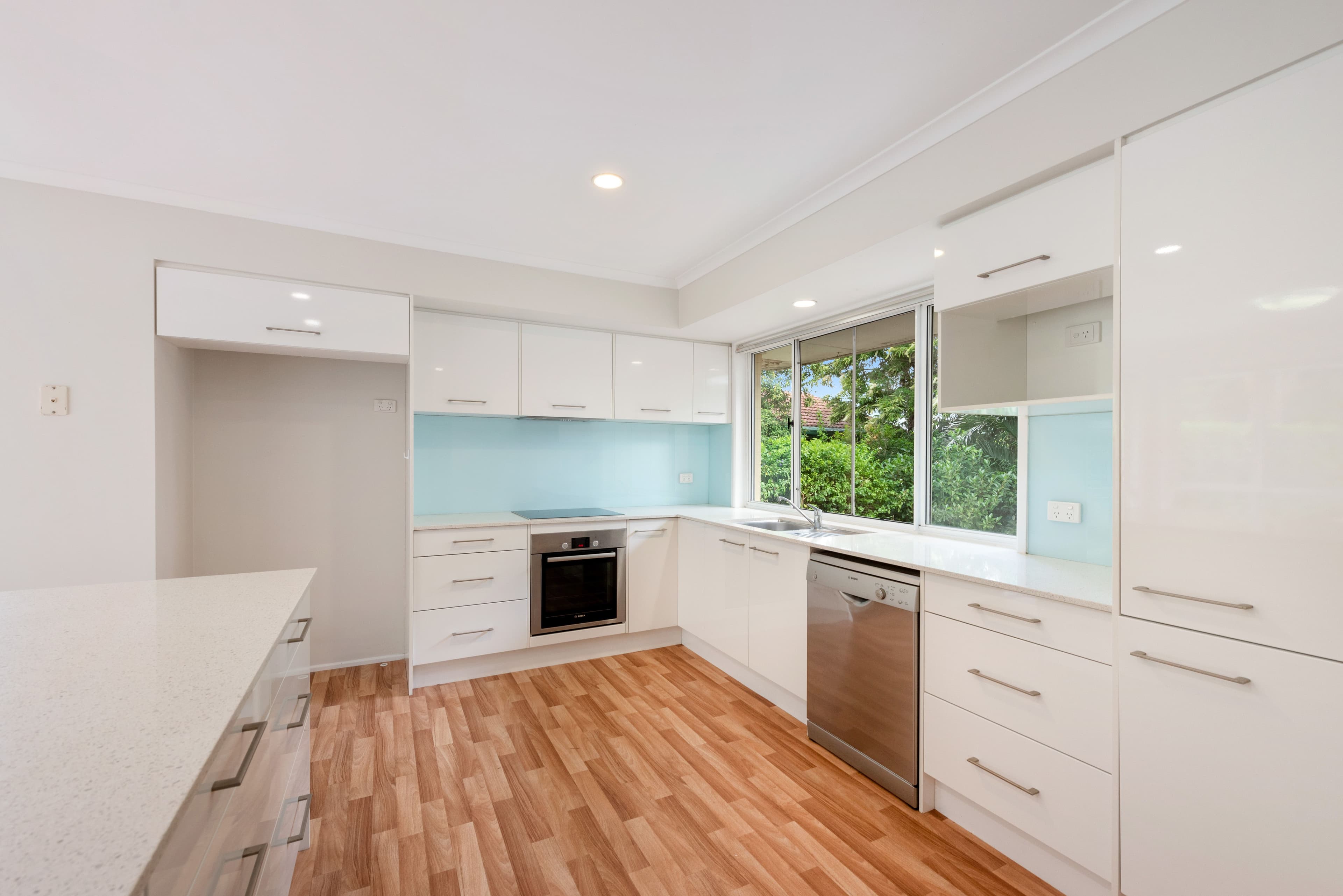 10 Gregsue Court, The Gap QLD 4061, The Gap - Thumbnail 6
