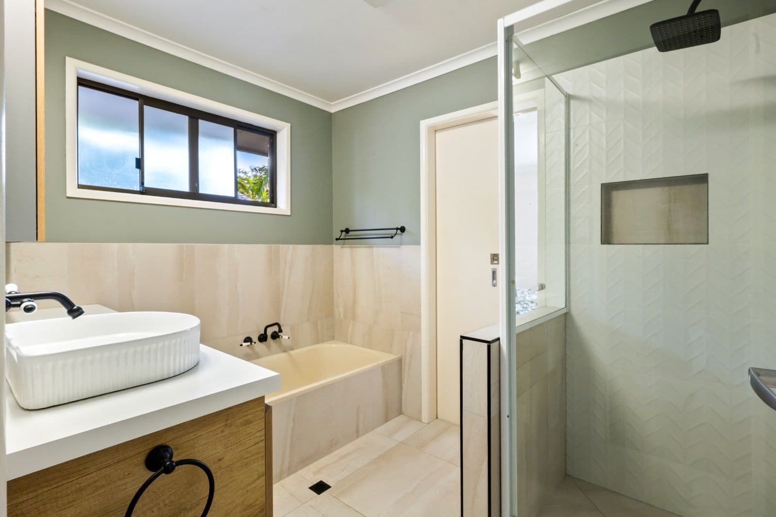24 Somerton Street, Bracken Ridge QLD 4017, Bracken Ridge - Thumbnail 5