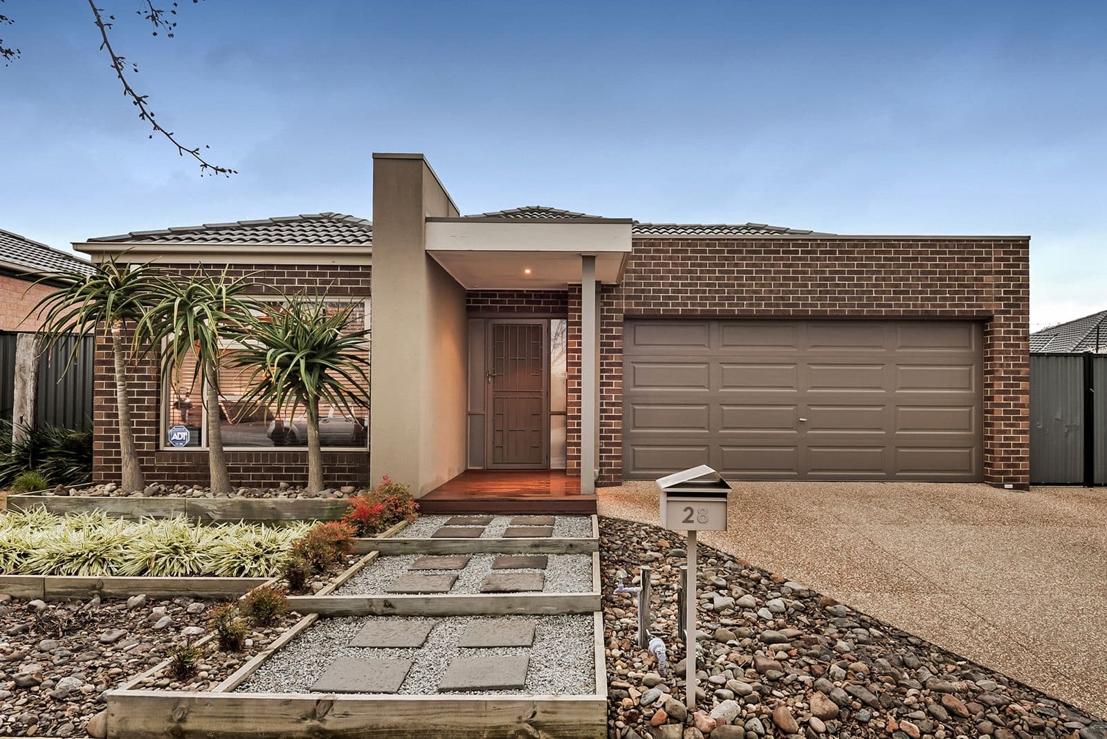 28 Grevillea Street, Craigieburn VIC 3064, Craigieburn - Image 1