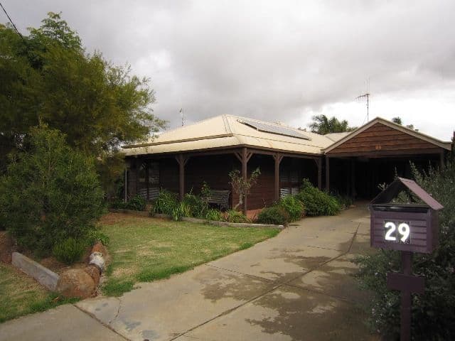 29  Crossen Street, ECHUCA VIC 3564, Echuca - Image 1