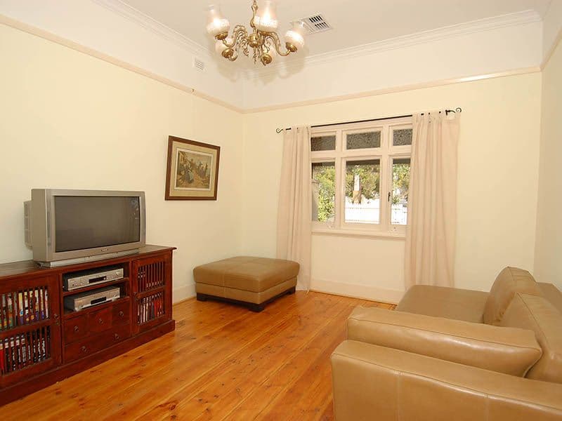 30 Castle Avenue, PROSPECT SA 5082, Prospect - Thumbnail 2