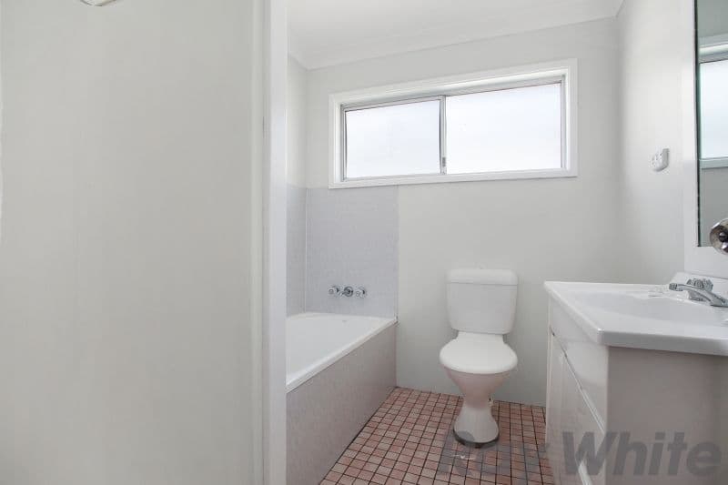 8 Hawkins Street, Rutherford - Thumbnail 7