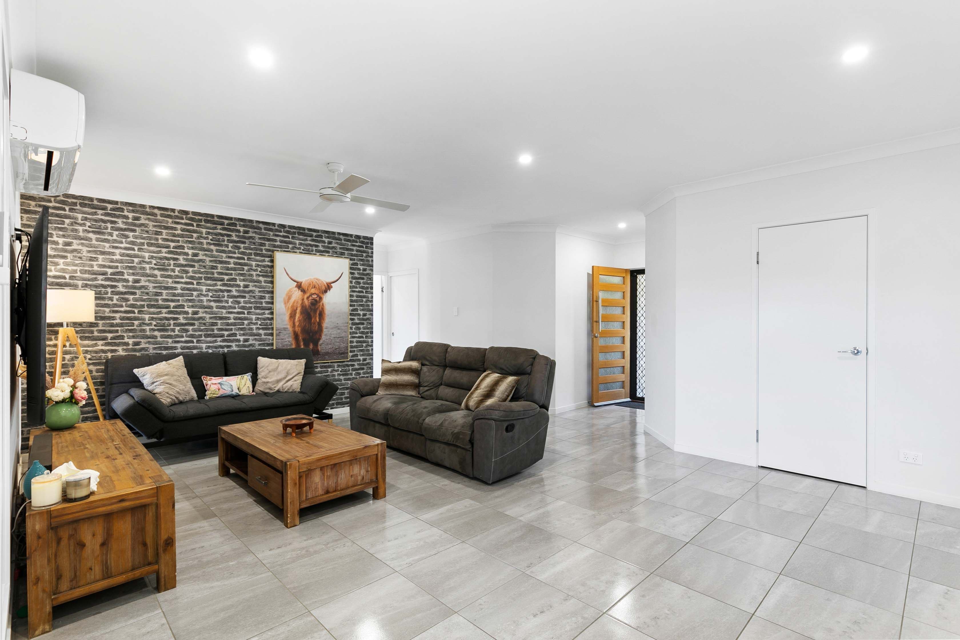 17 Julie Anne Street, Urraween QLD 4655, Urraween - Thumbnail 4