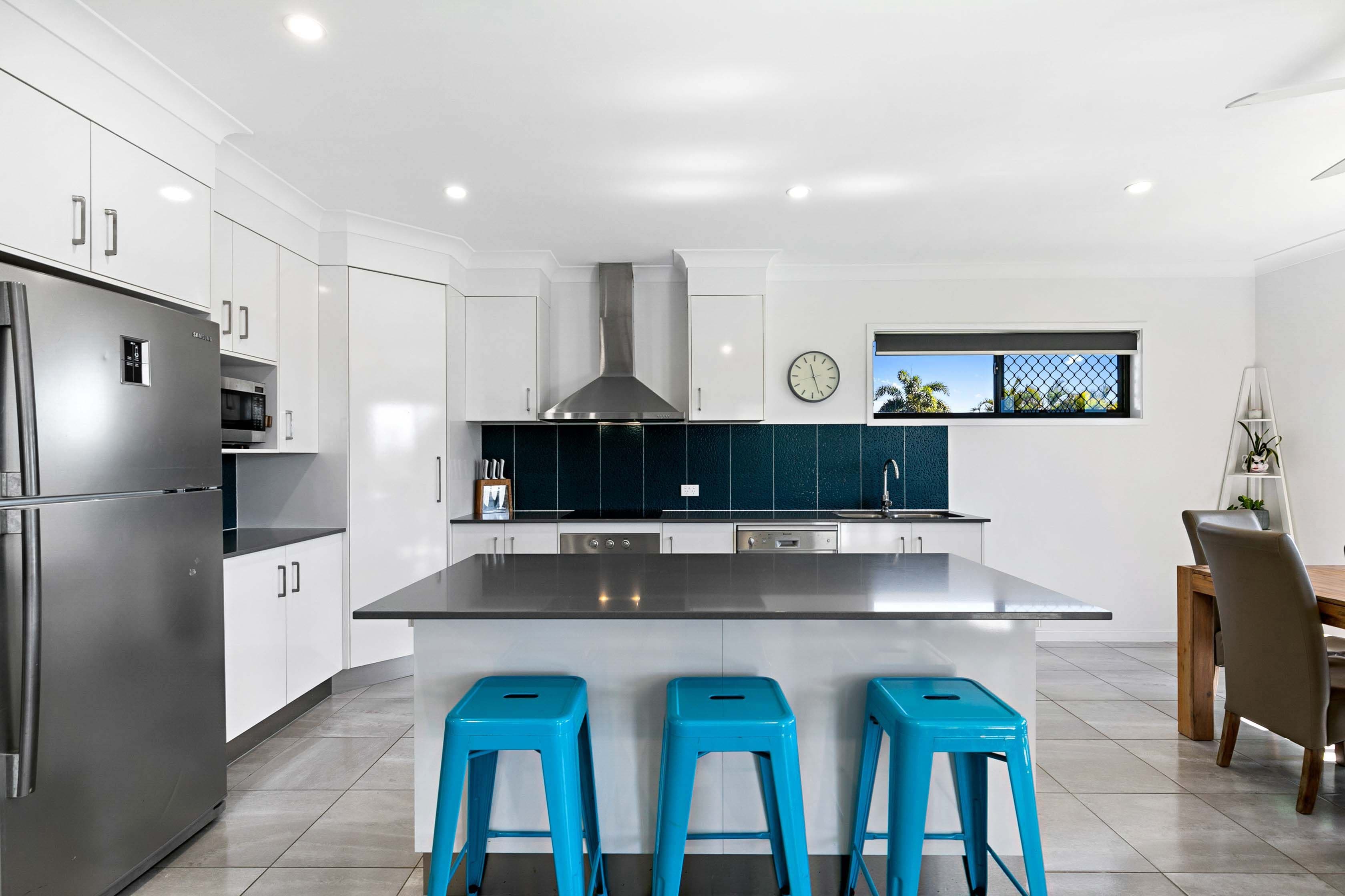 17 Julie Anne Street, Urraween QLD 4655, Urraween - Thumbnail 7