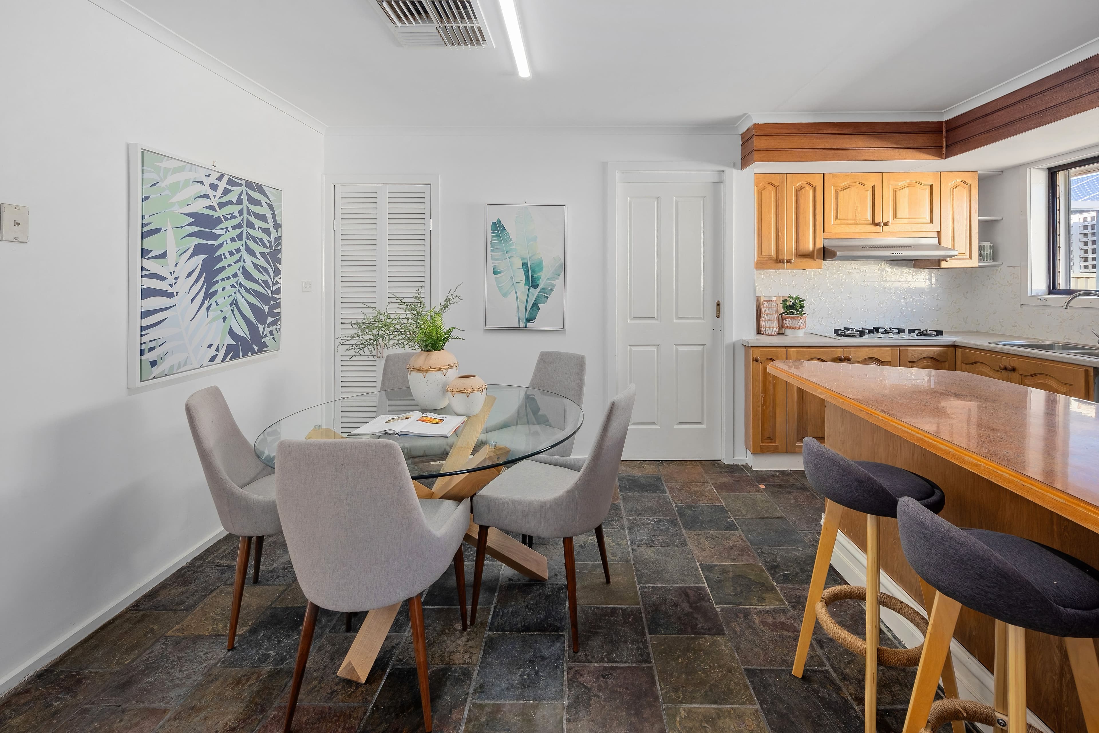 12 Raimeno Street, Lalor VIC 3075, Lalor - Thumbnail 6