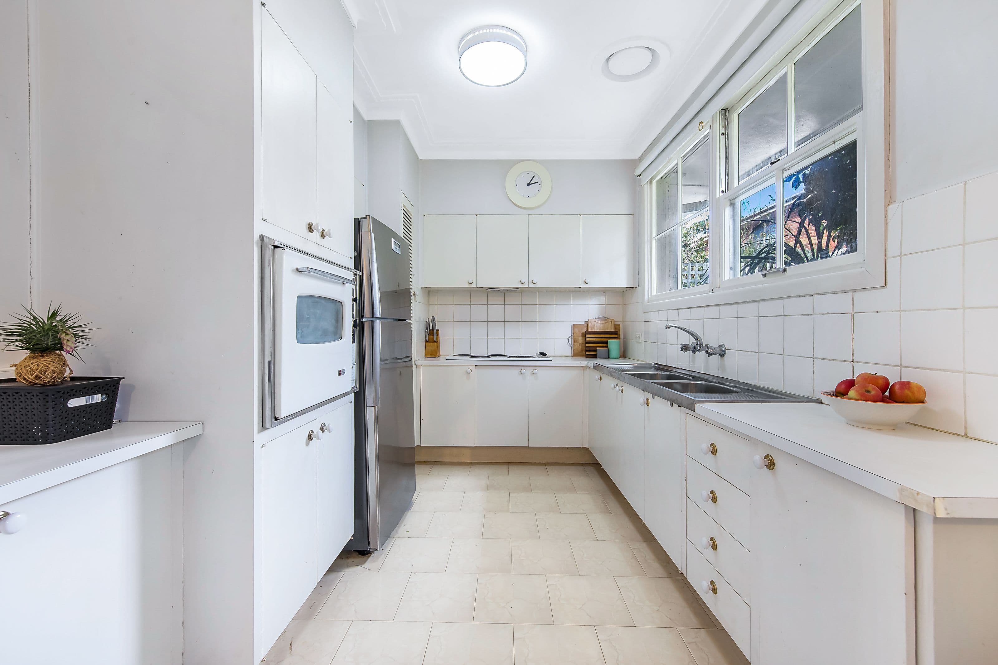 13 Olympian Avenue, Mount Waverley VIC 3149, Mount Waverley - Thumbnail 4