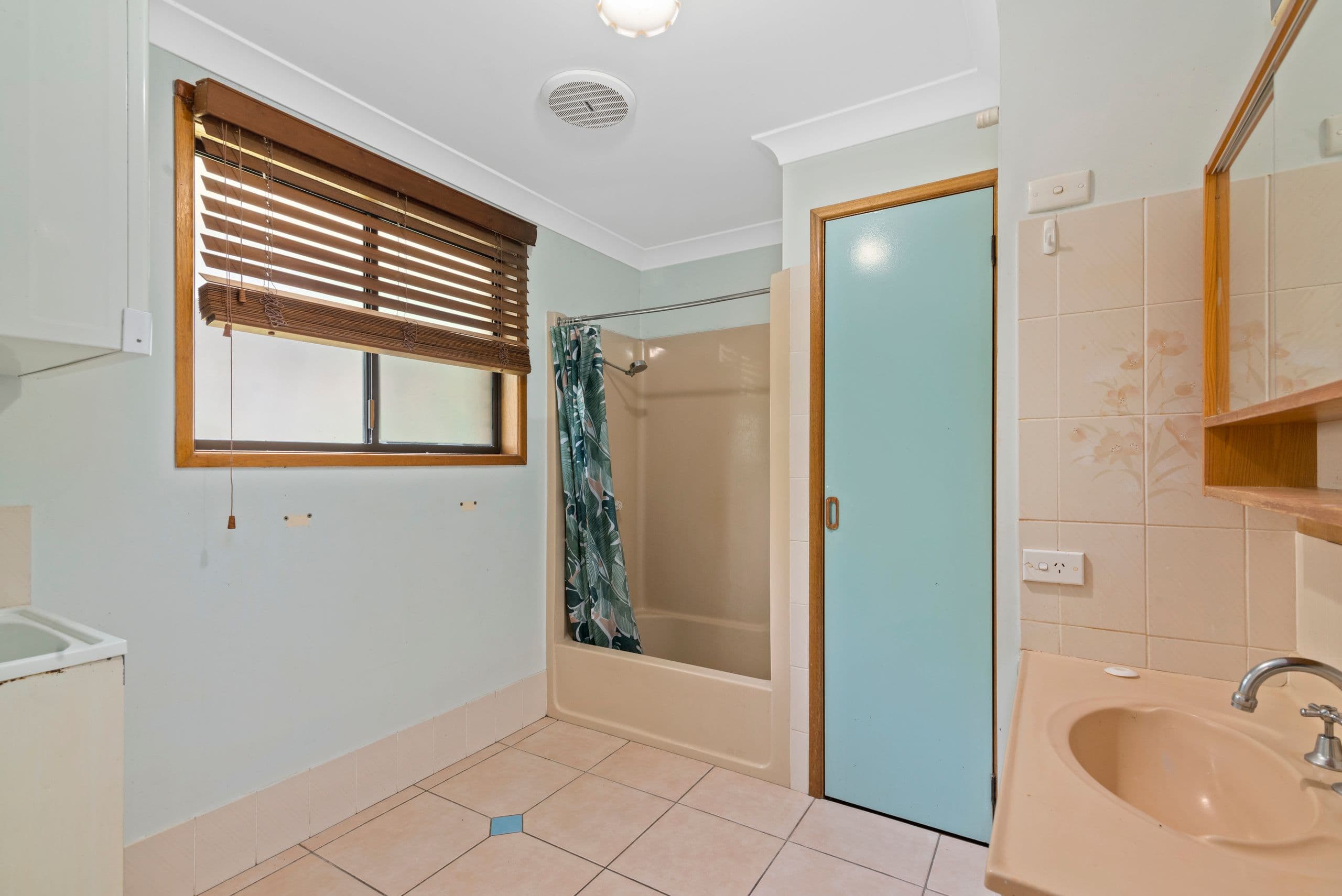 48 Dilgara Street, Tugun QLD 4224, Tugun - Thumbnail 8