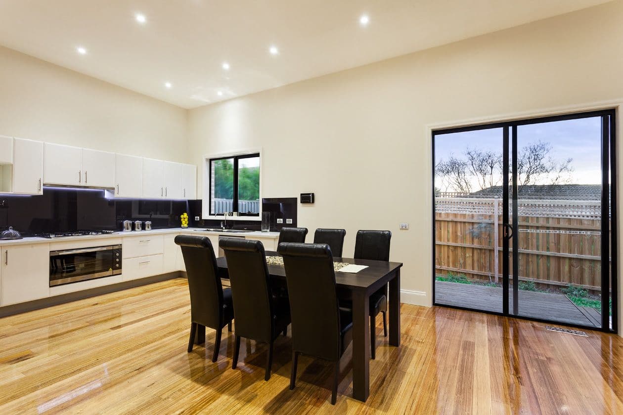 5 Winifred Street, OAKLEIGH VIC 3166, Oakleigh - Thumbnail 4