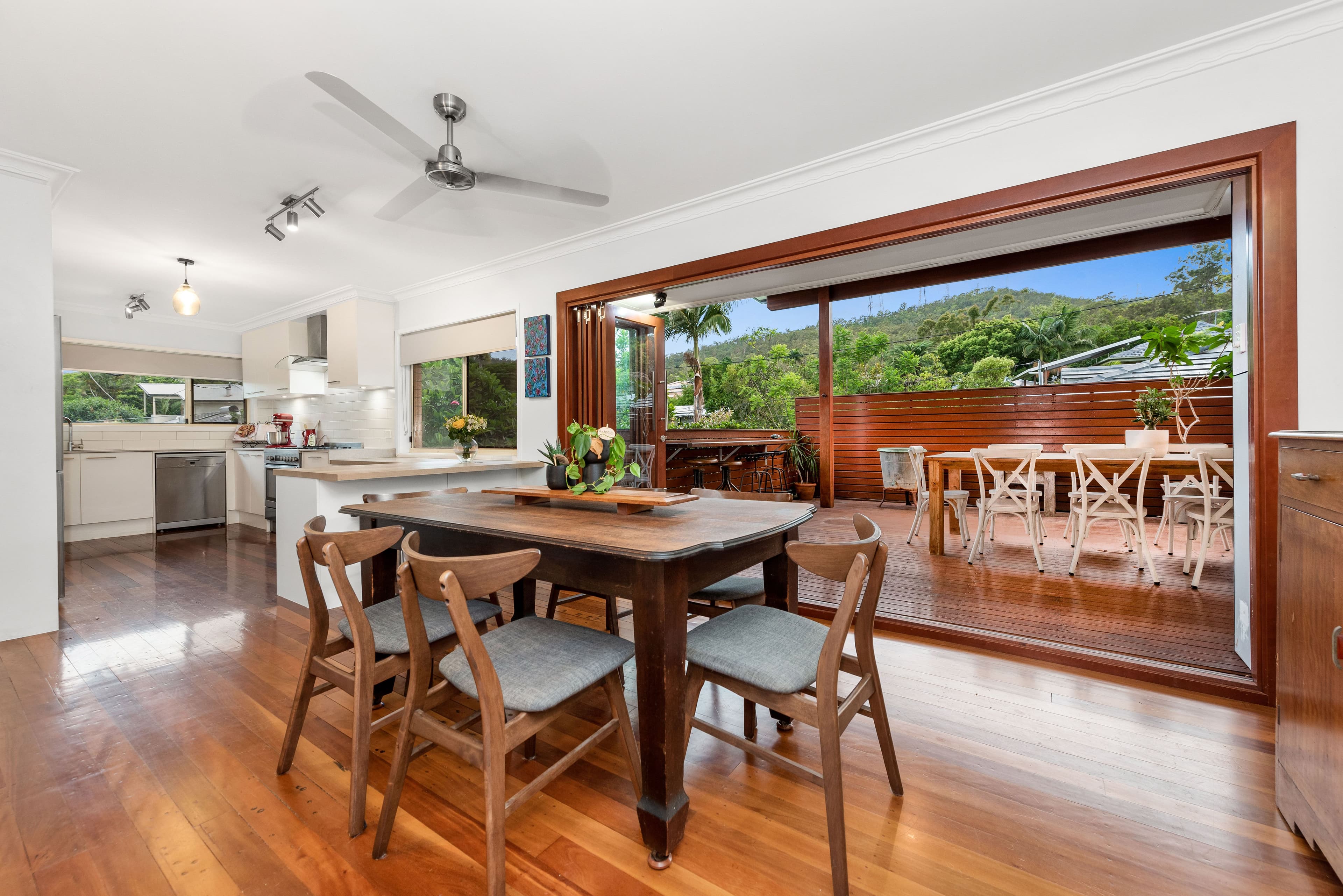 26 Madeira Street, The Gap QLD 4061, The Gap - Thumbnail 2