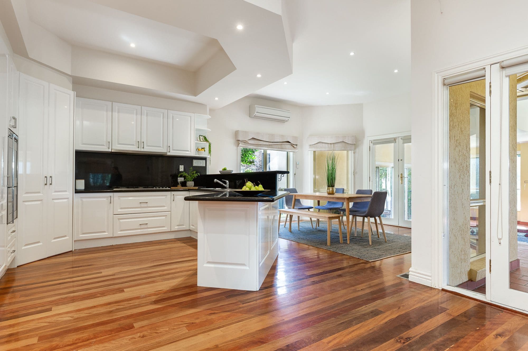 29 Rydaldene Way, Berwick VIC 3806, Berwick - Thumbnail 3