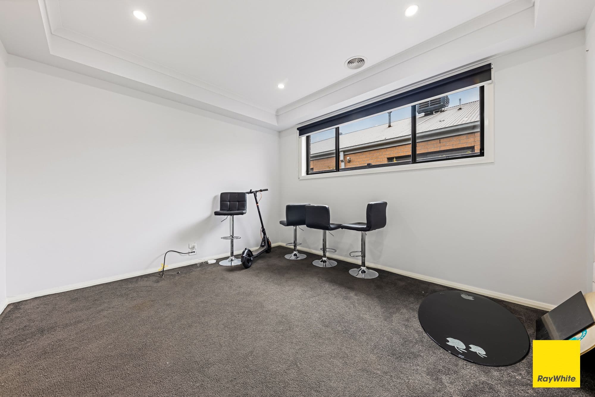 11 Barclay Street, THORNHILL PARK VIC 3335, Thornhill Park - Thumbnail 7