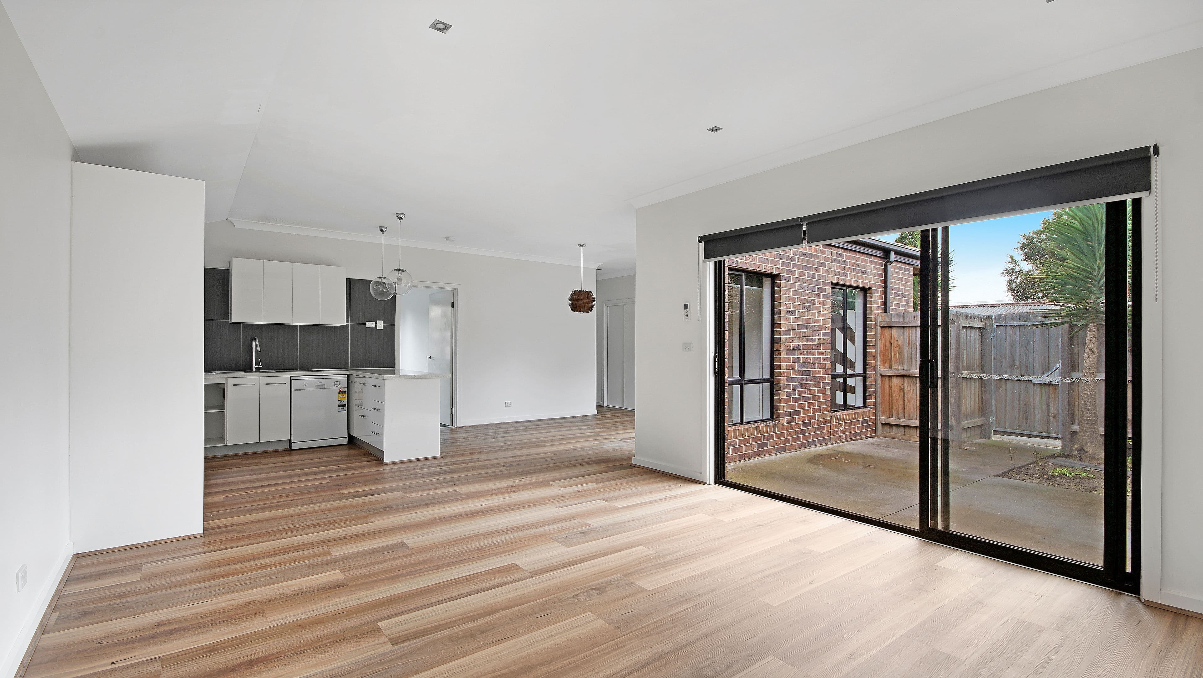49 Winter Crescent, Reservoir VIC 3073, Reservoir - Thumbnail 2